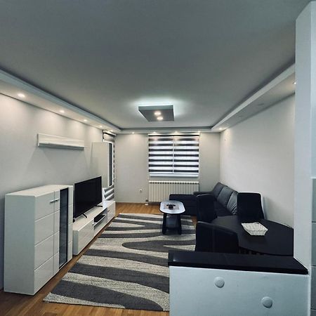 Ognjen Apartman Donje Mladice المظهر الخارجي الصورة
